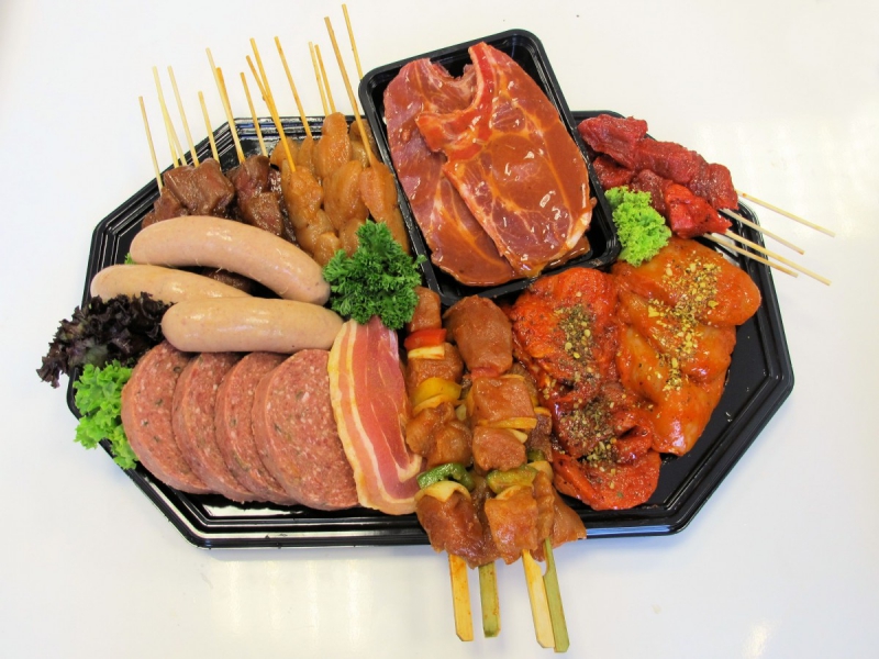 boucherie-NICE-min_bbq_butcher_shop_supermarket_meal_party-766127